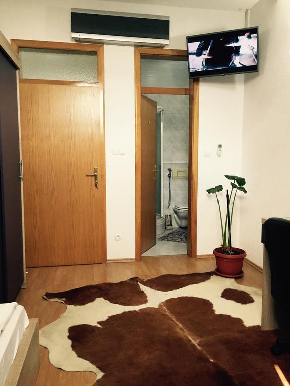 City Bridge Guest House Bihać Zewnętrze zdjęcie